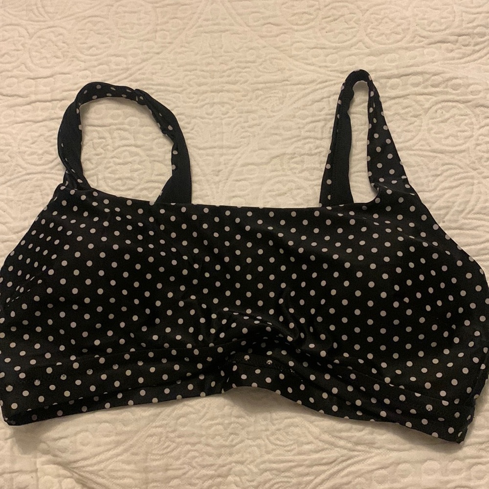 XXL Aerie black and white polka dot swimsuit top